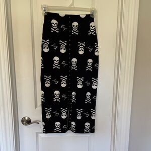 Betsey Johnson Black and White Skull Pencil Skirt
